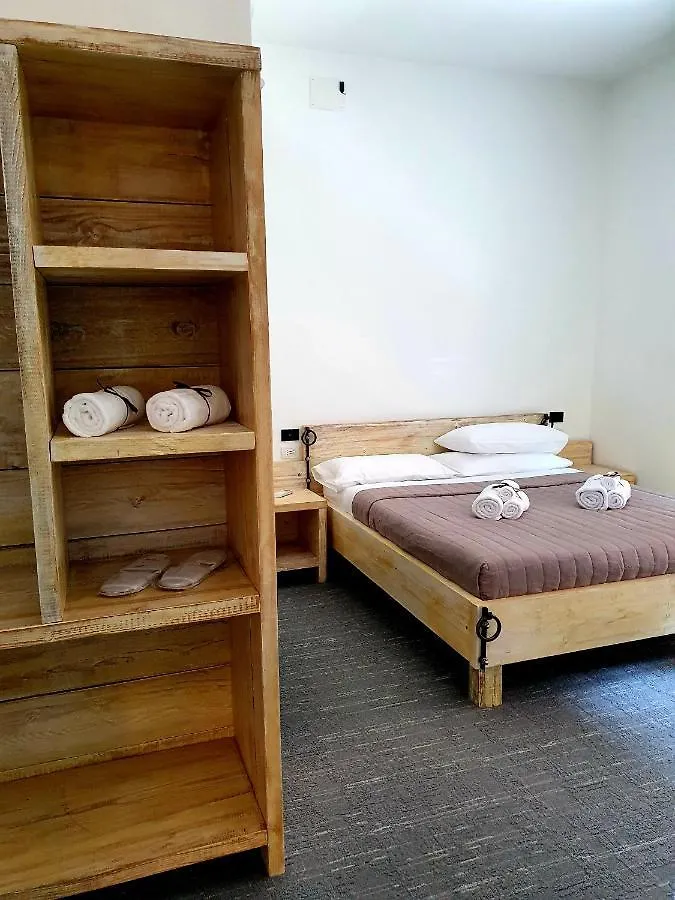 Camere Fiera Verona - Casanostra 0*,